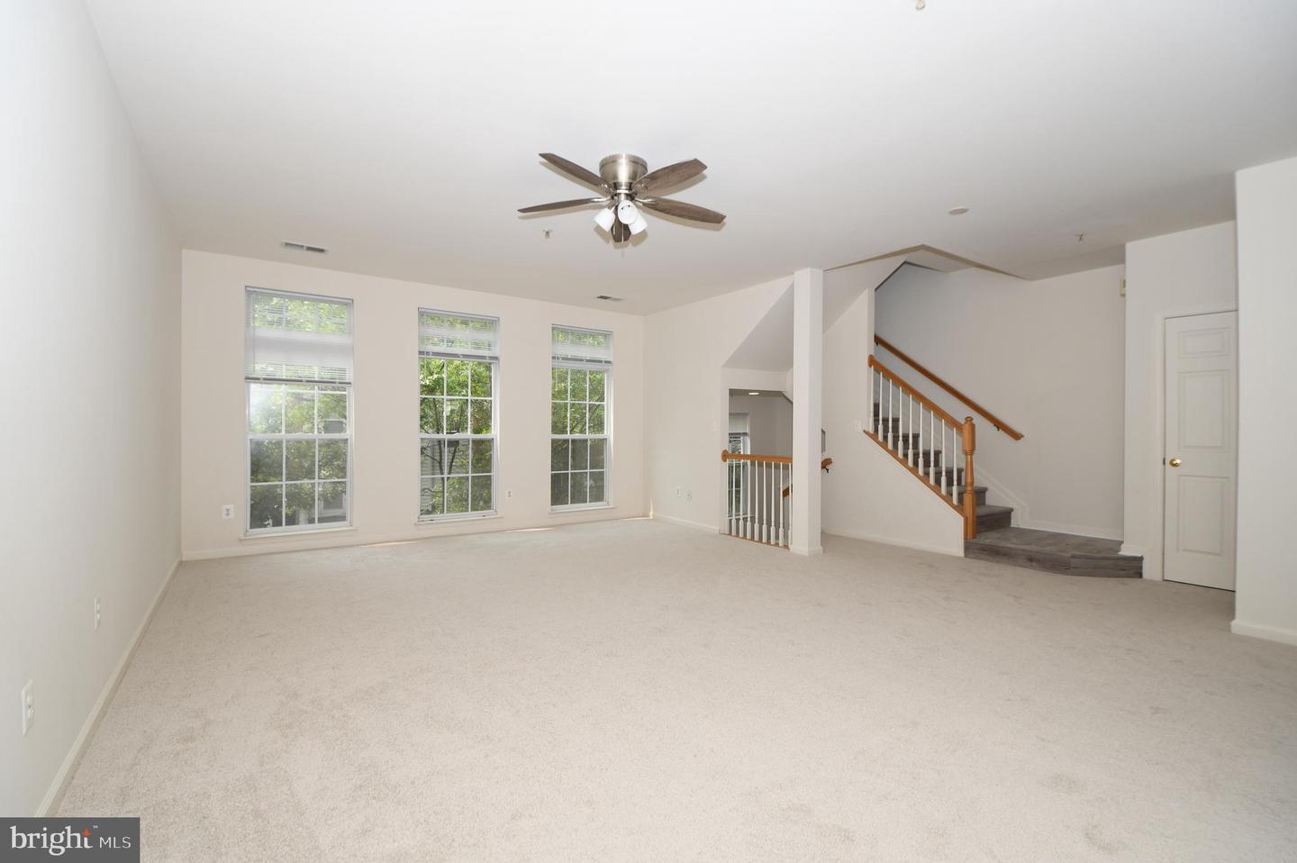 628-b Main St #628b Property Photo 28
