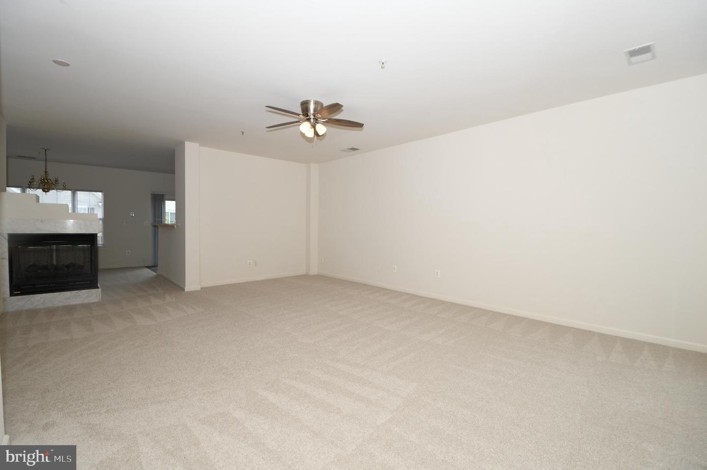 628-b Main St #628b Property Photo 29