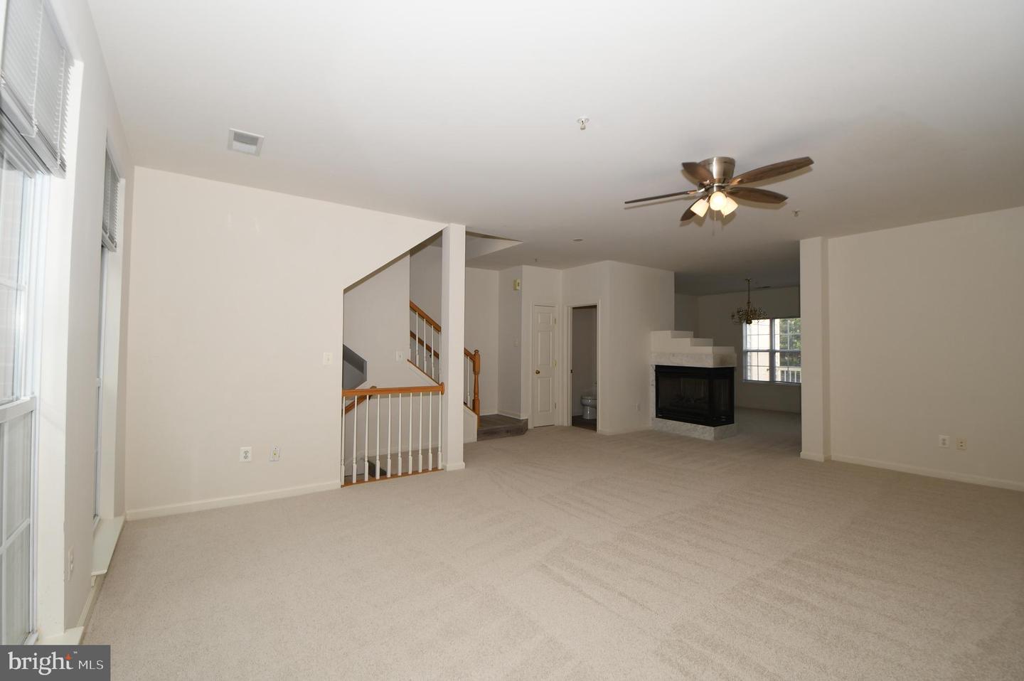 628-b Main St #628b Property Photo 30
