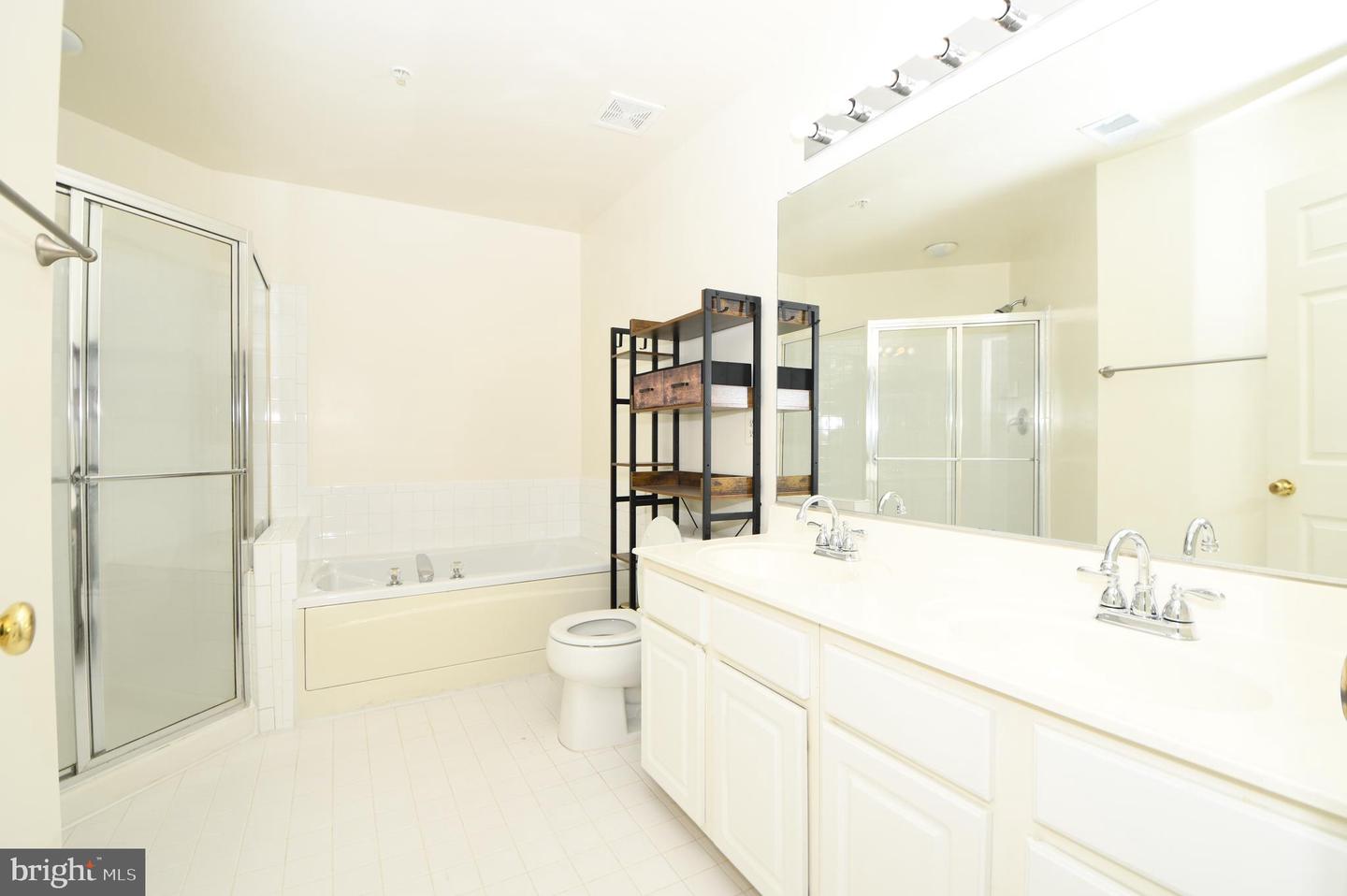 628-b Main St #628b Property Photo 48