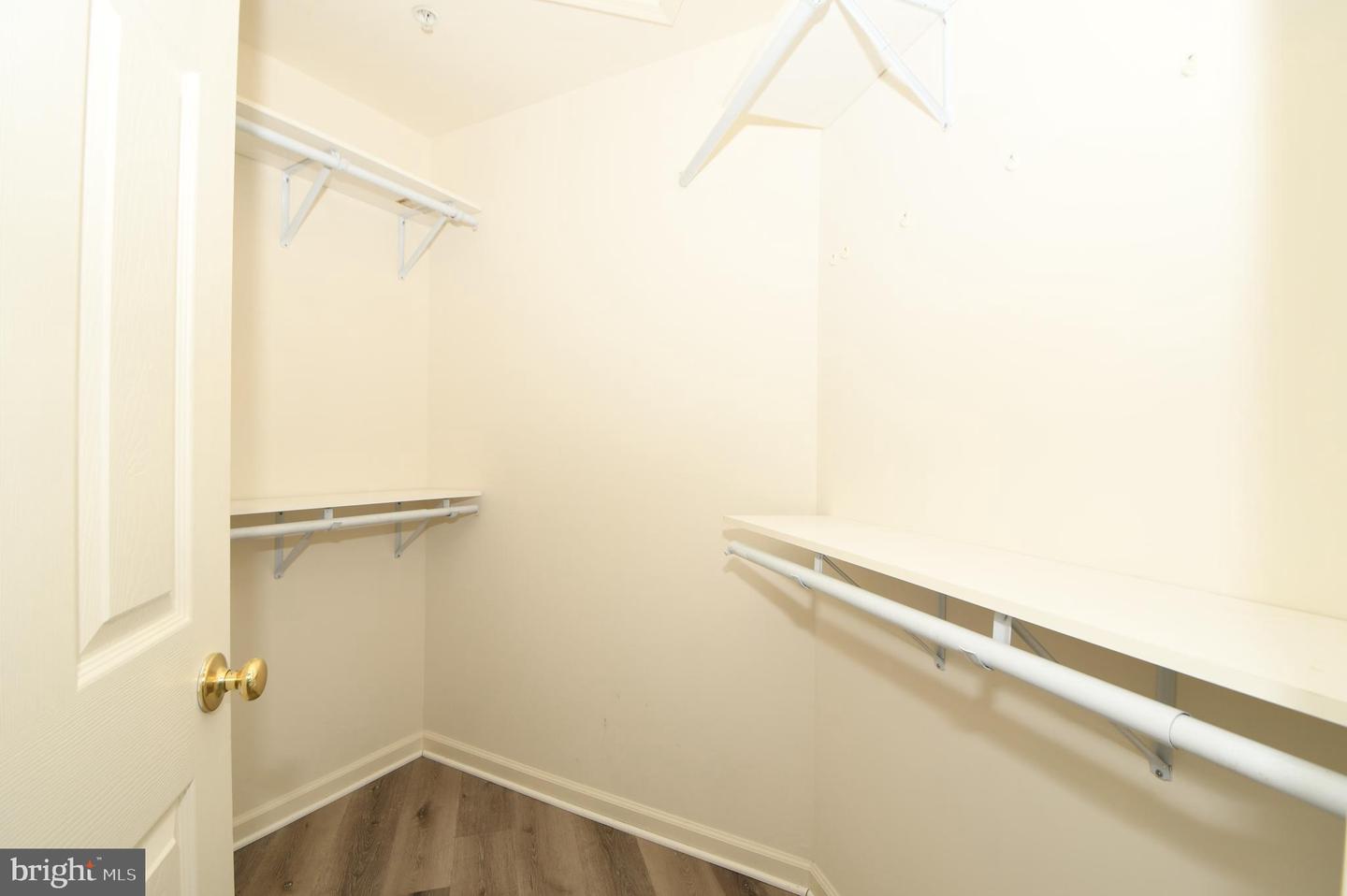 628-b Main St #628b Property Photo 55
