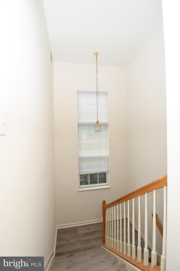 628-b Main St #628b Property Photo 57