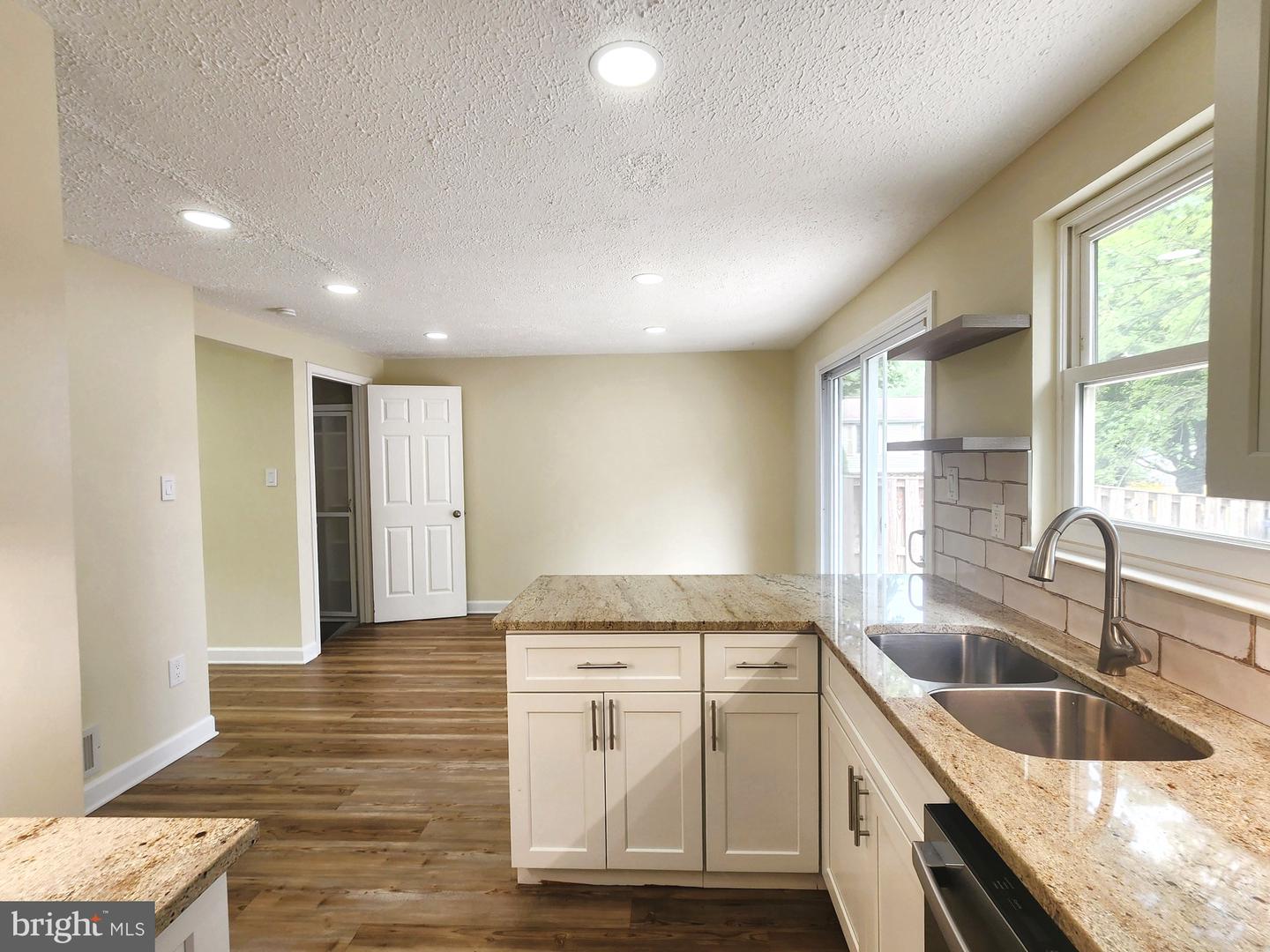 13527 Duhart Rd Property Photo 3