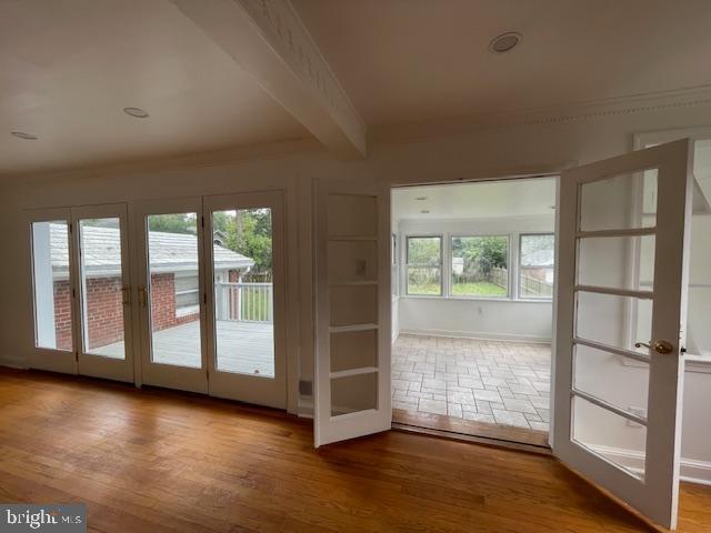 1704 Highland Dr Property Photo 6