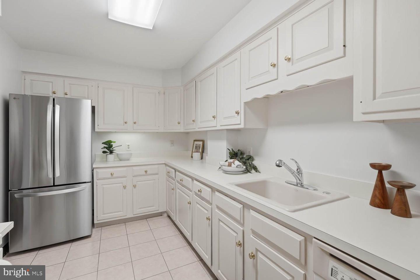8101 Connecticut Ave #s-405 Property Photo 20