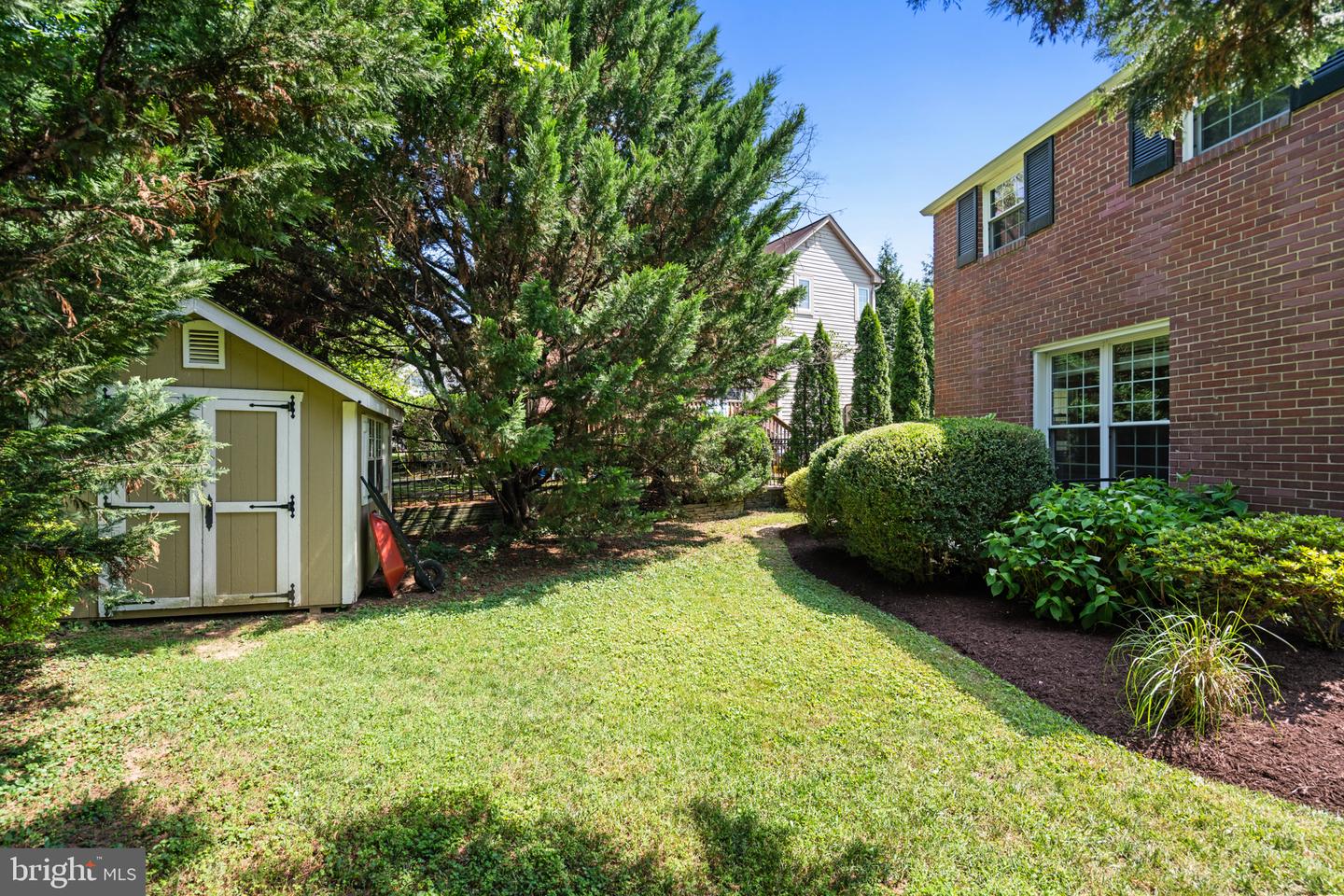 4900 Greenway Dr Property Photo 52