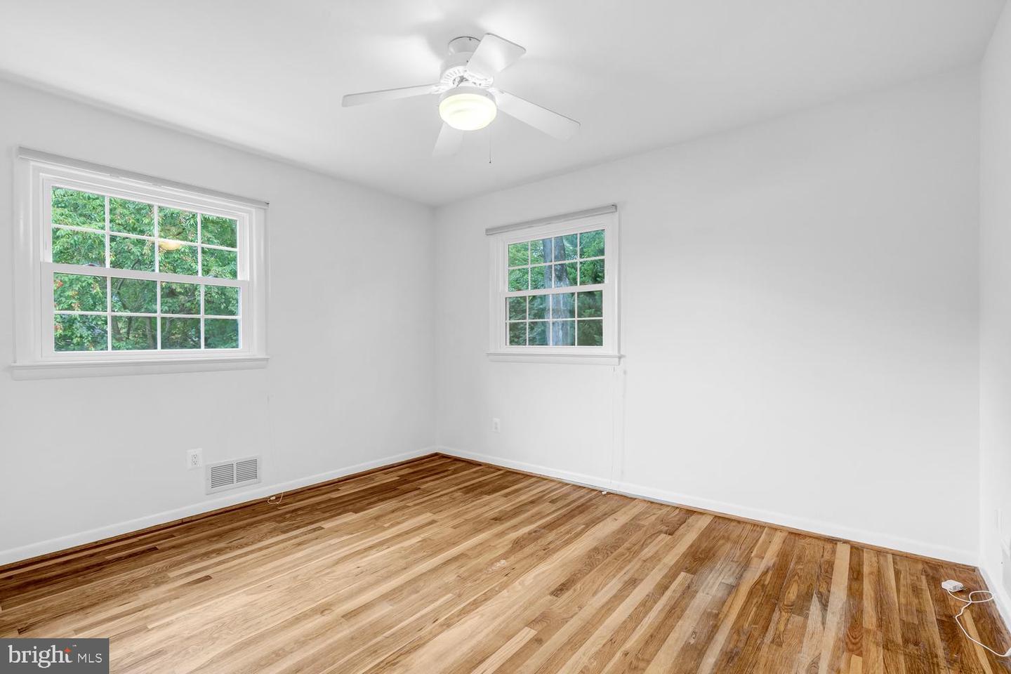 4 Burket Ct Property Photo 32