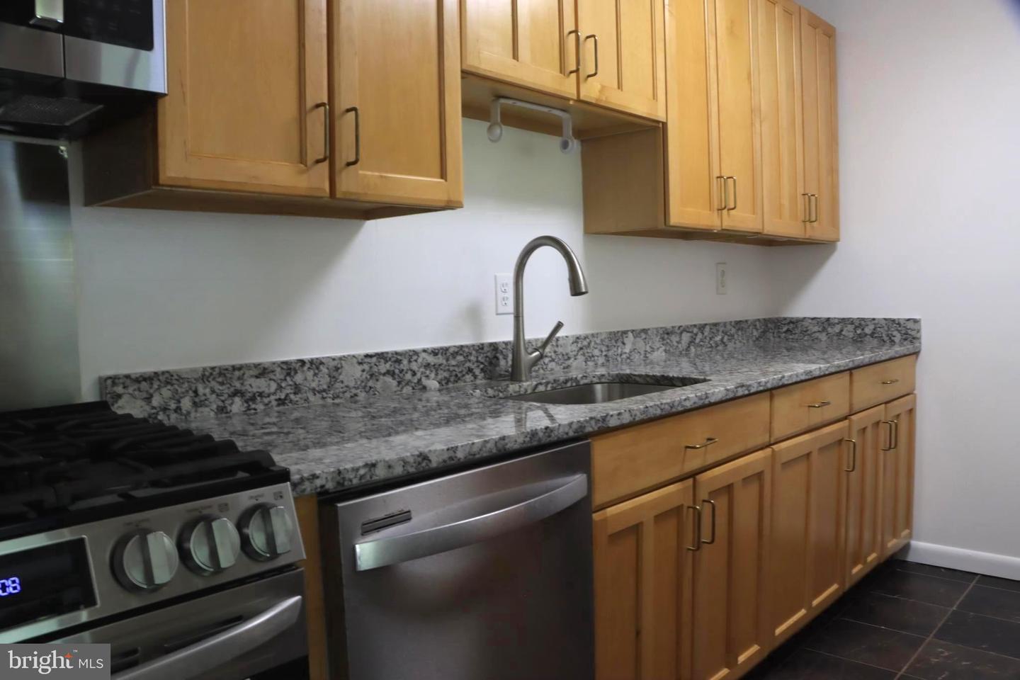 12301 Braxfield Ct #12 Property Photo 12