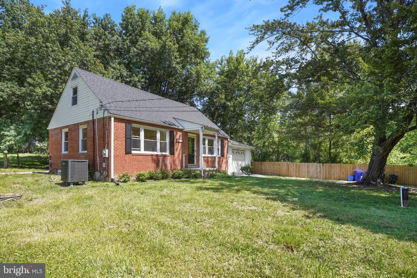 26904 Overlook St Property Photo 3