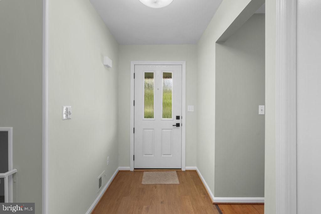 18001 Mill Creek Dr Property Photo 3