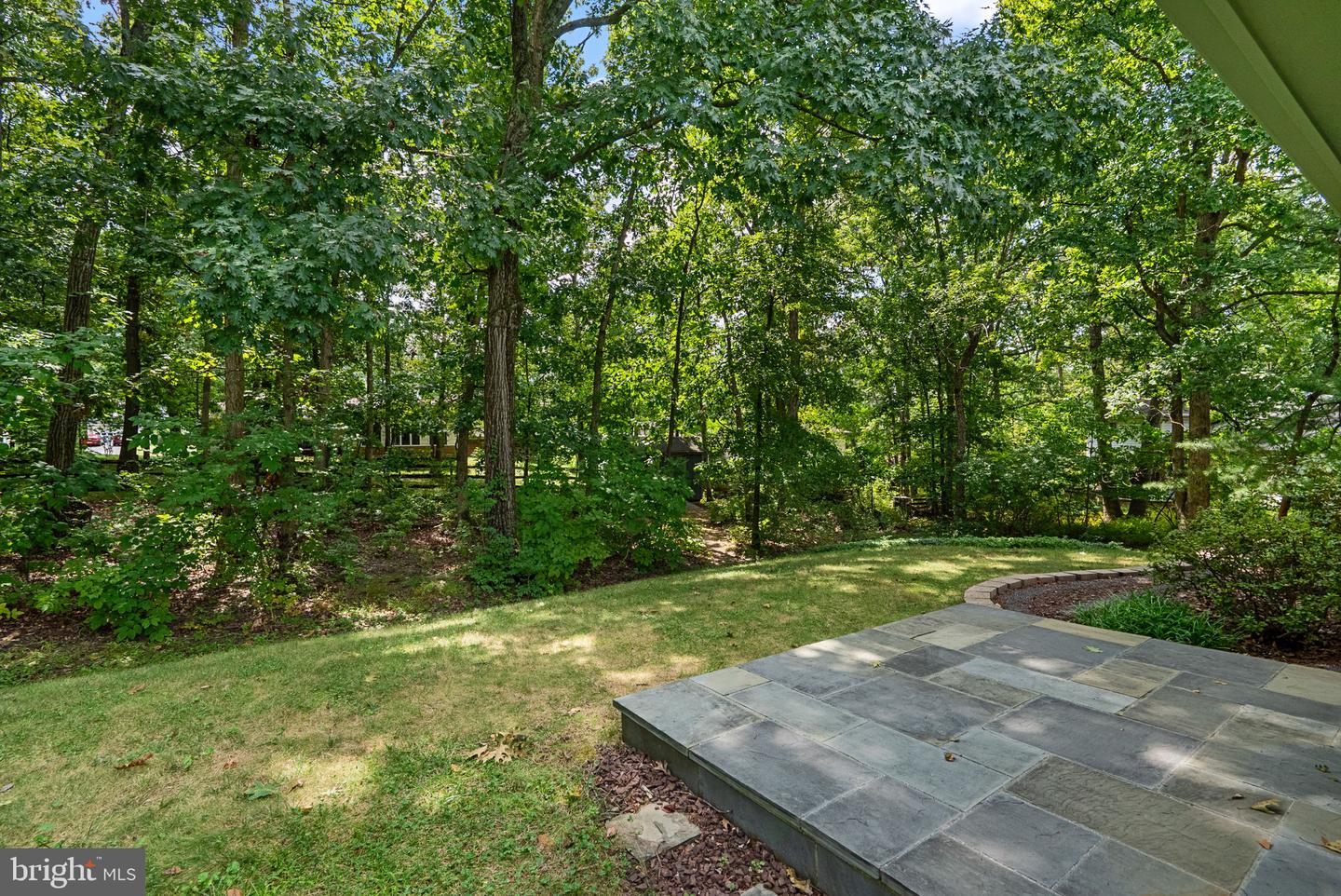 18001 Mill Creek Dr Property Photo 8