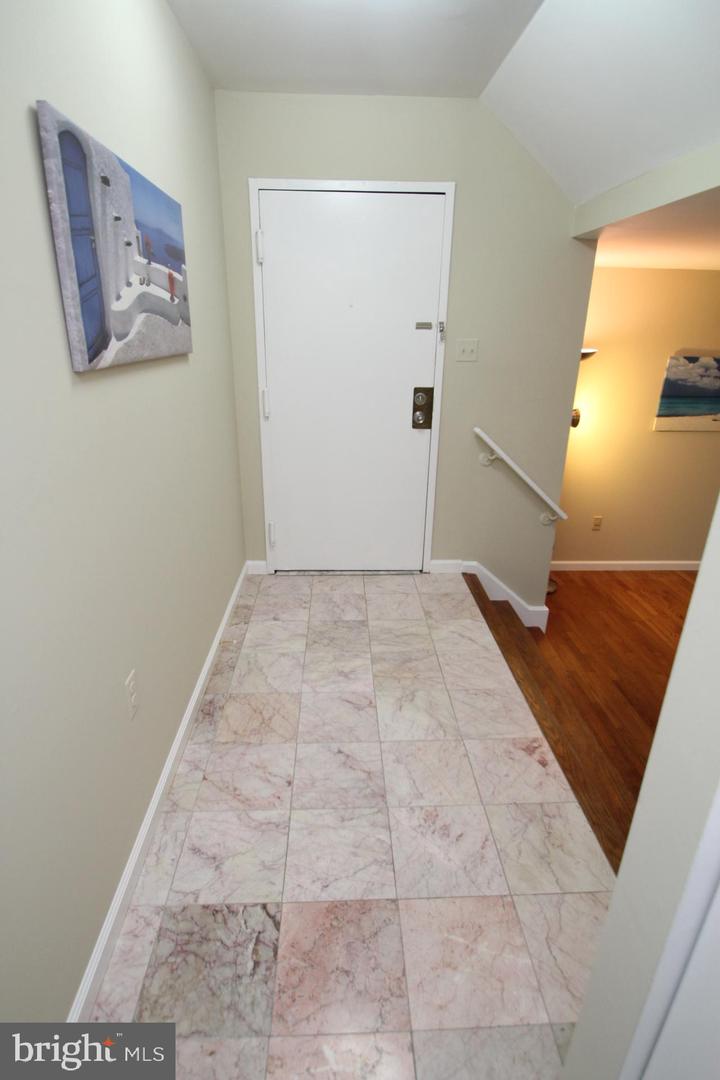 14430 Parkvale Rd #14430 Property Photo 2