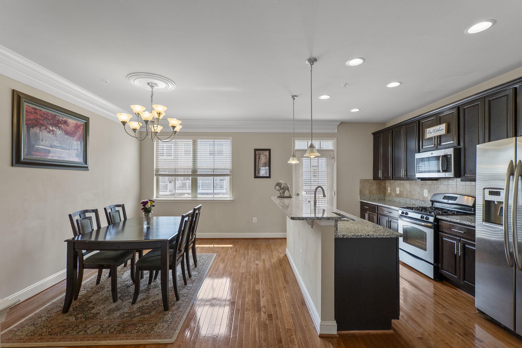 11890 Country Squire Way Property Photo 8