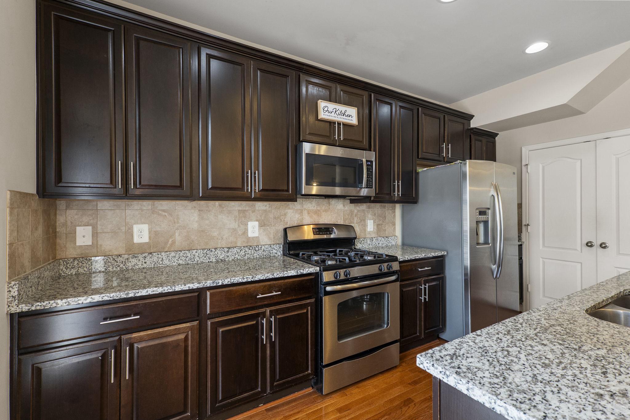 11890 Country Squire Way Property Photo 12
