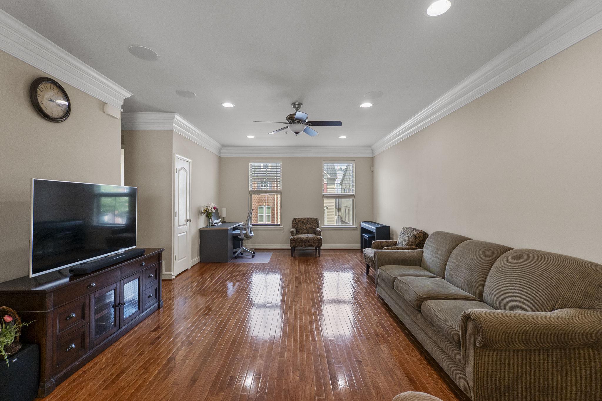 11890 Country Squire Way Property Photo 15