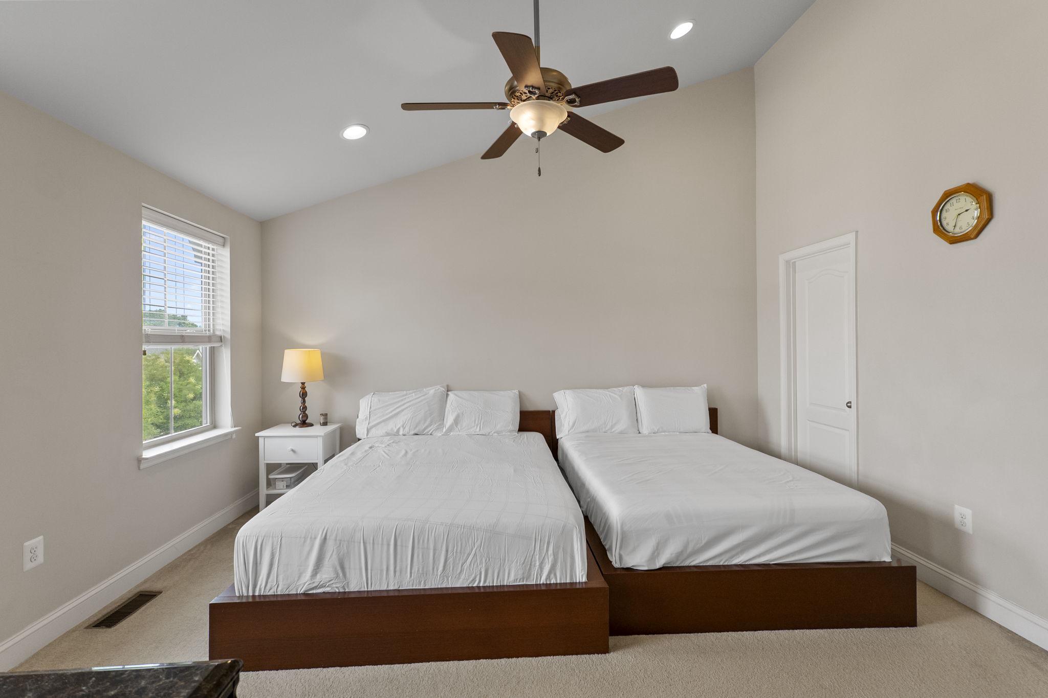 11890 Country Squire Way Property Photo 23