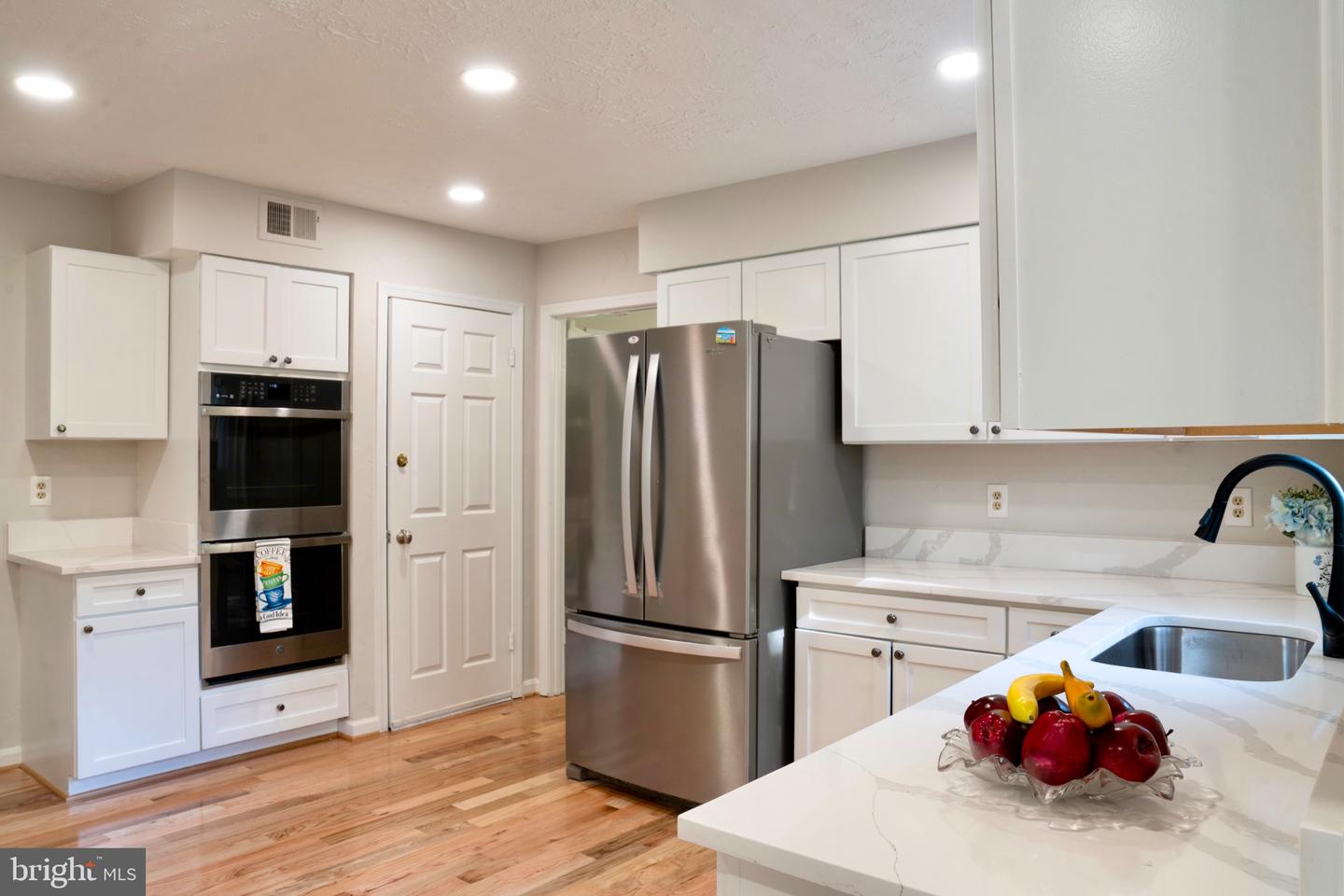 14225 Secluded Ln Property Photo 12
