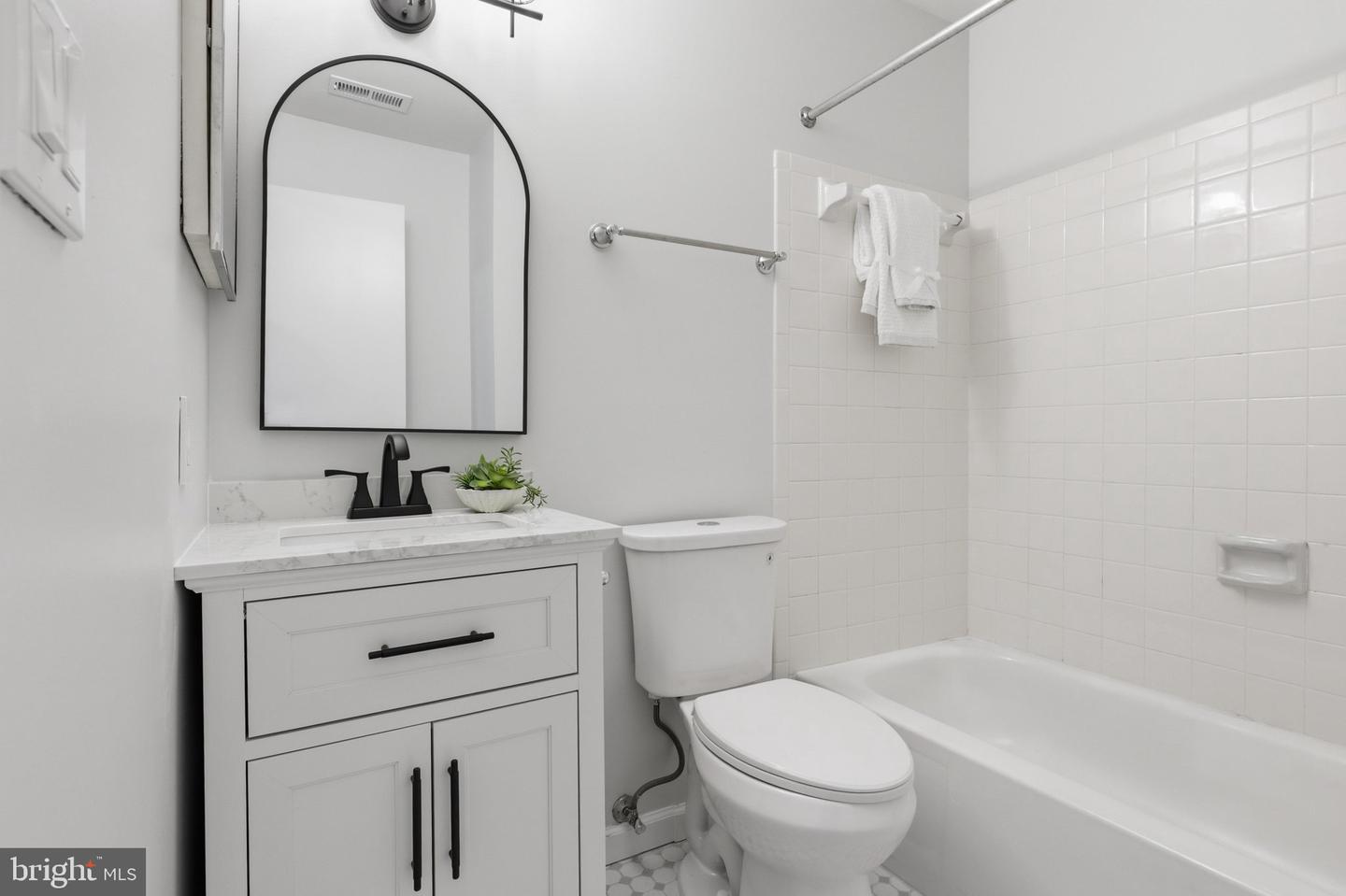 660 Ivy League Ln #14-83 Property Photo 22