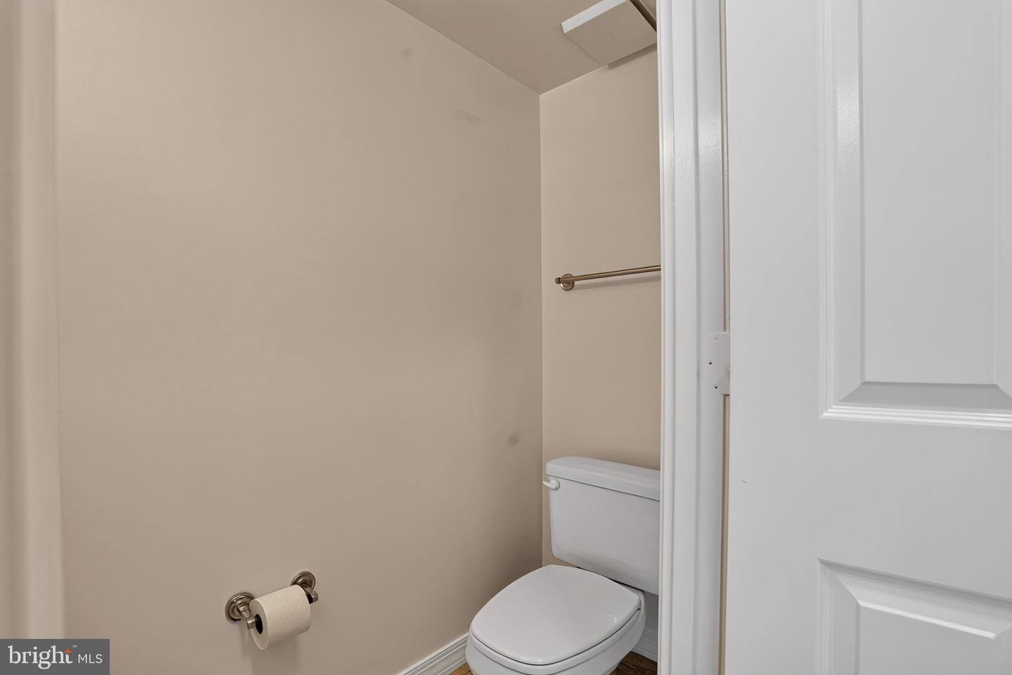 5809 Nicholson Ln #1505 Property Photo 35