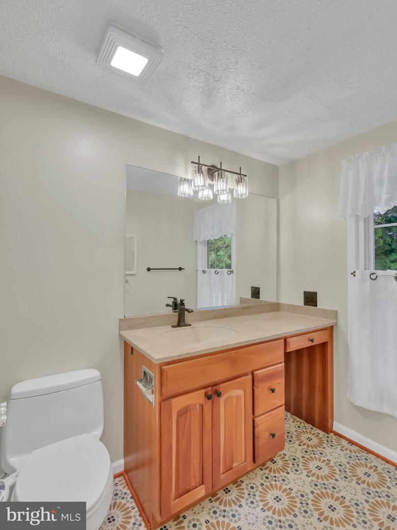 18 Windmill Ct Property Photo 30