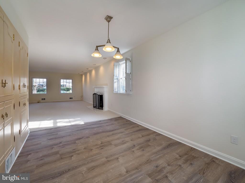 2702 Navarre Dr Property Photo 10