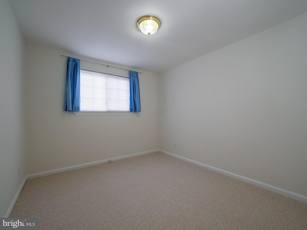 2702 Navarre Dr Property Photo 21