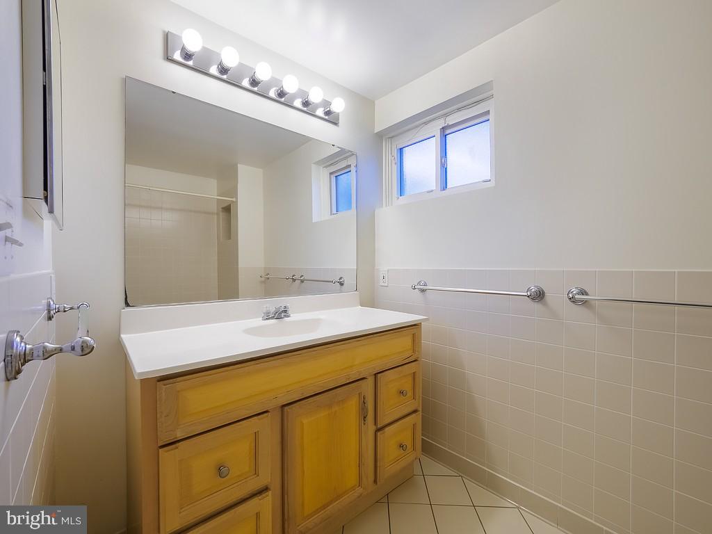 2702 Navarre Dr Property Photo 31
