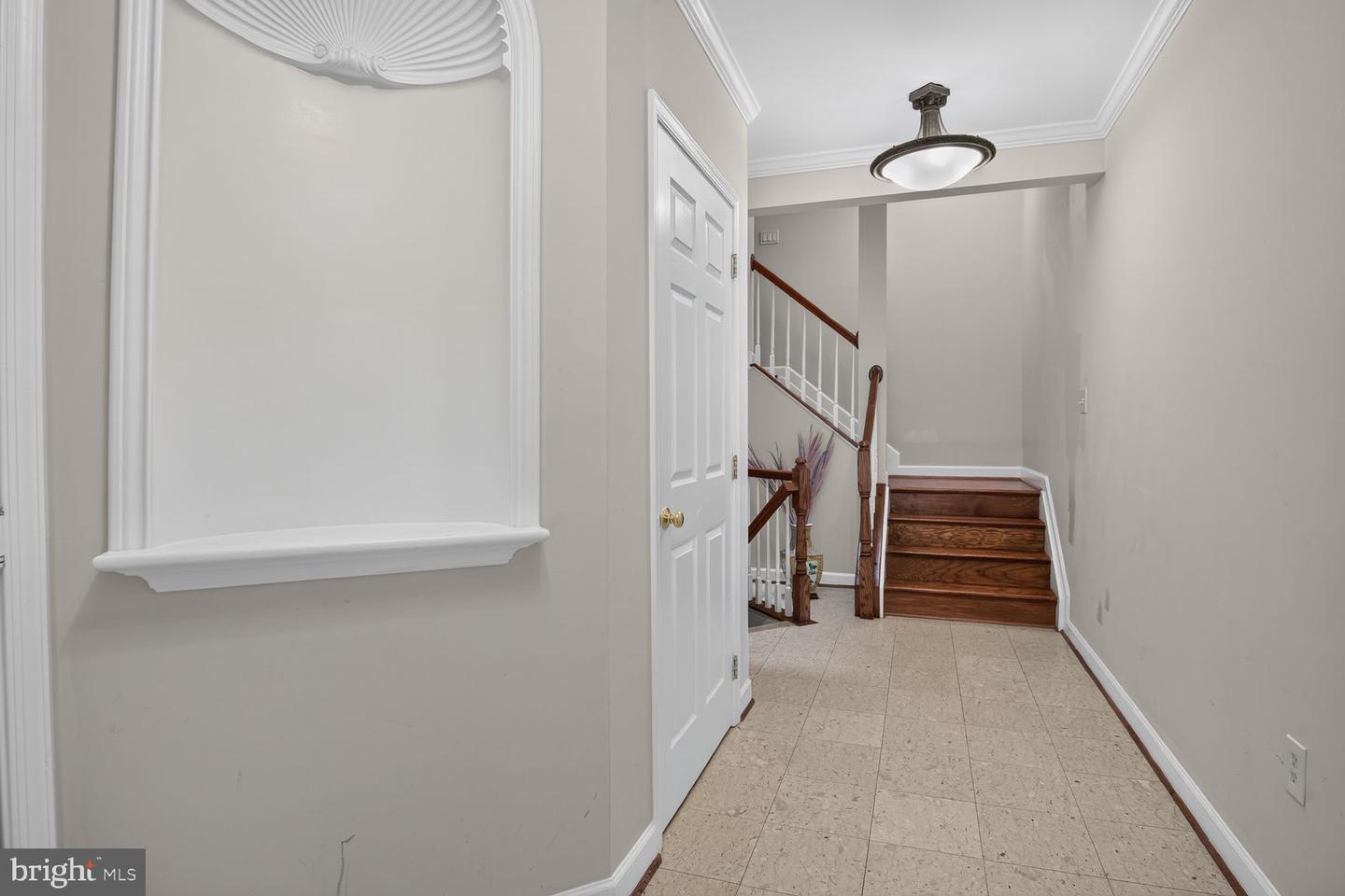 11432 Cedar Ridge Dr Property Photo 3