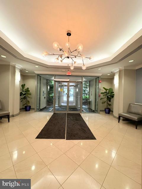 7500 Woodmont Ave #s907 Property Photo 3