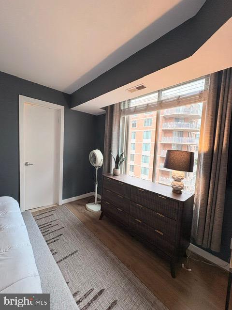 7500 Woodmont Ave #s907 Property Photo 25