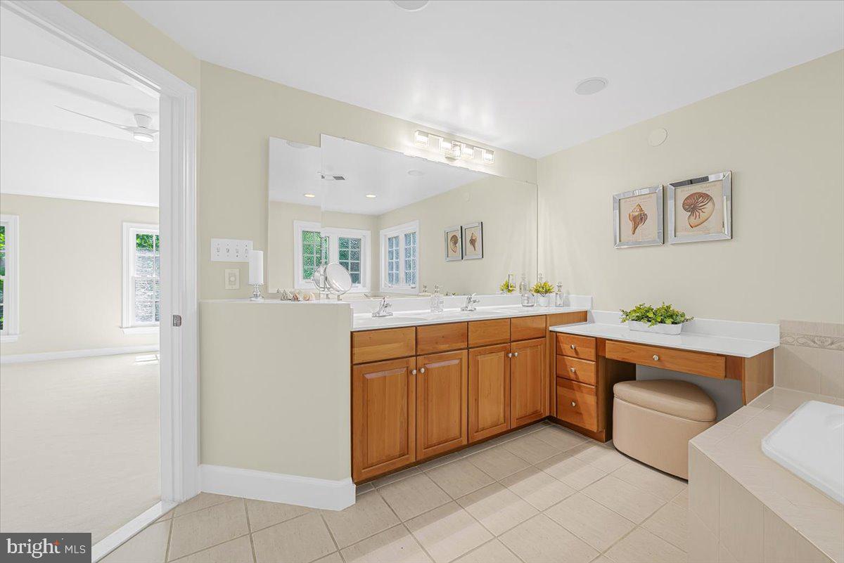 6807 Meadow Ln Property Photo 43