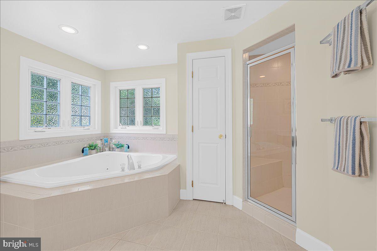 6807 Meadow Ln Property Photo 44