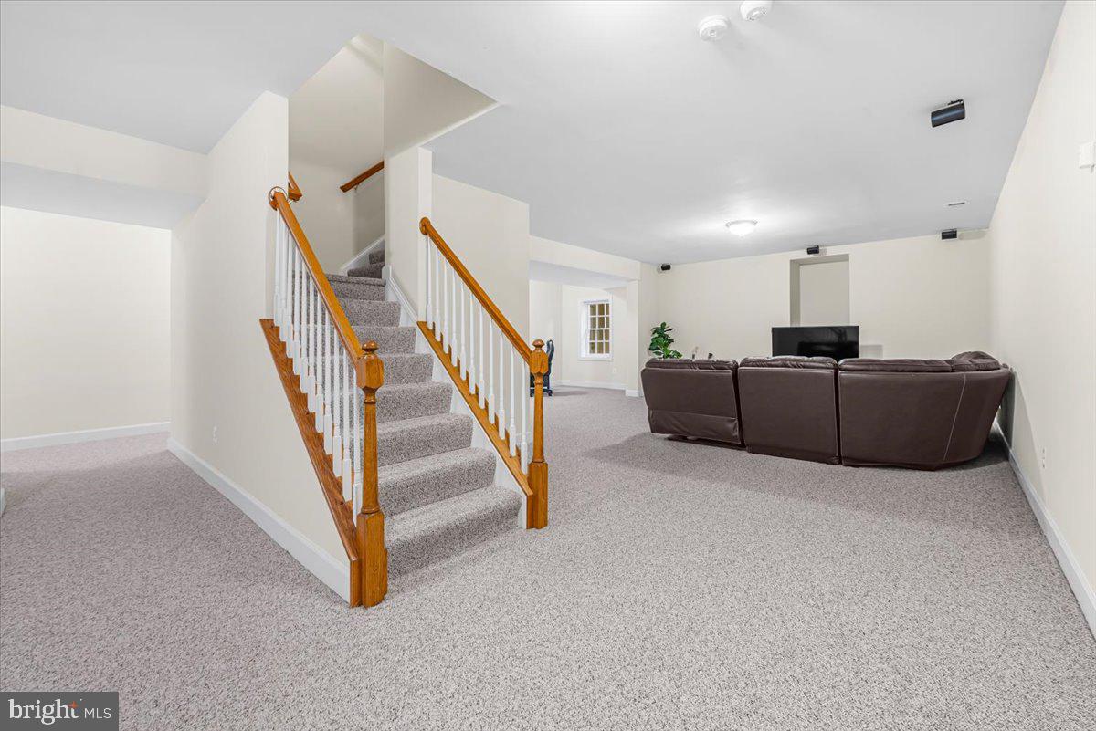 6807 Meadow Ln Property Photo 57