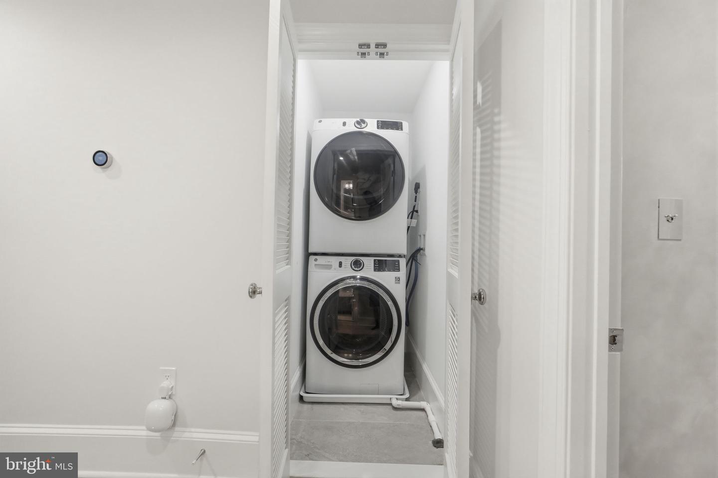 5602 York Ln Property Photo 22