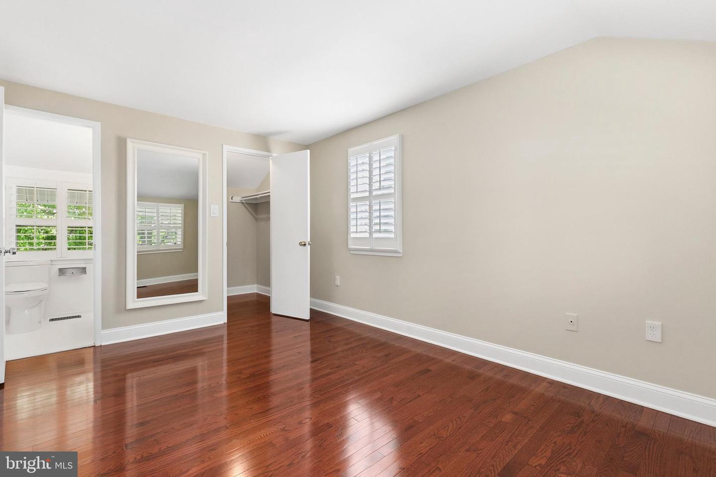 9406 Hale Pl Property Photo 20