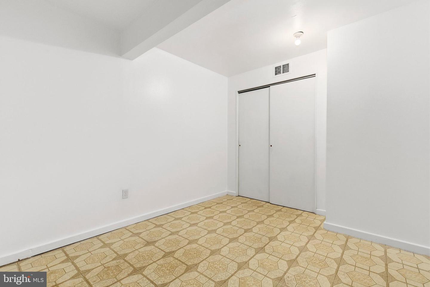 9406 Hale Pl Property Photo 34