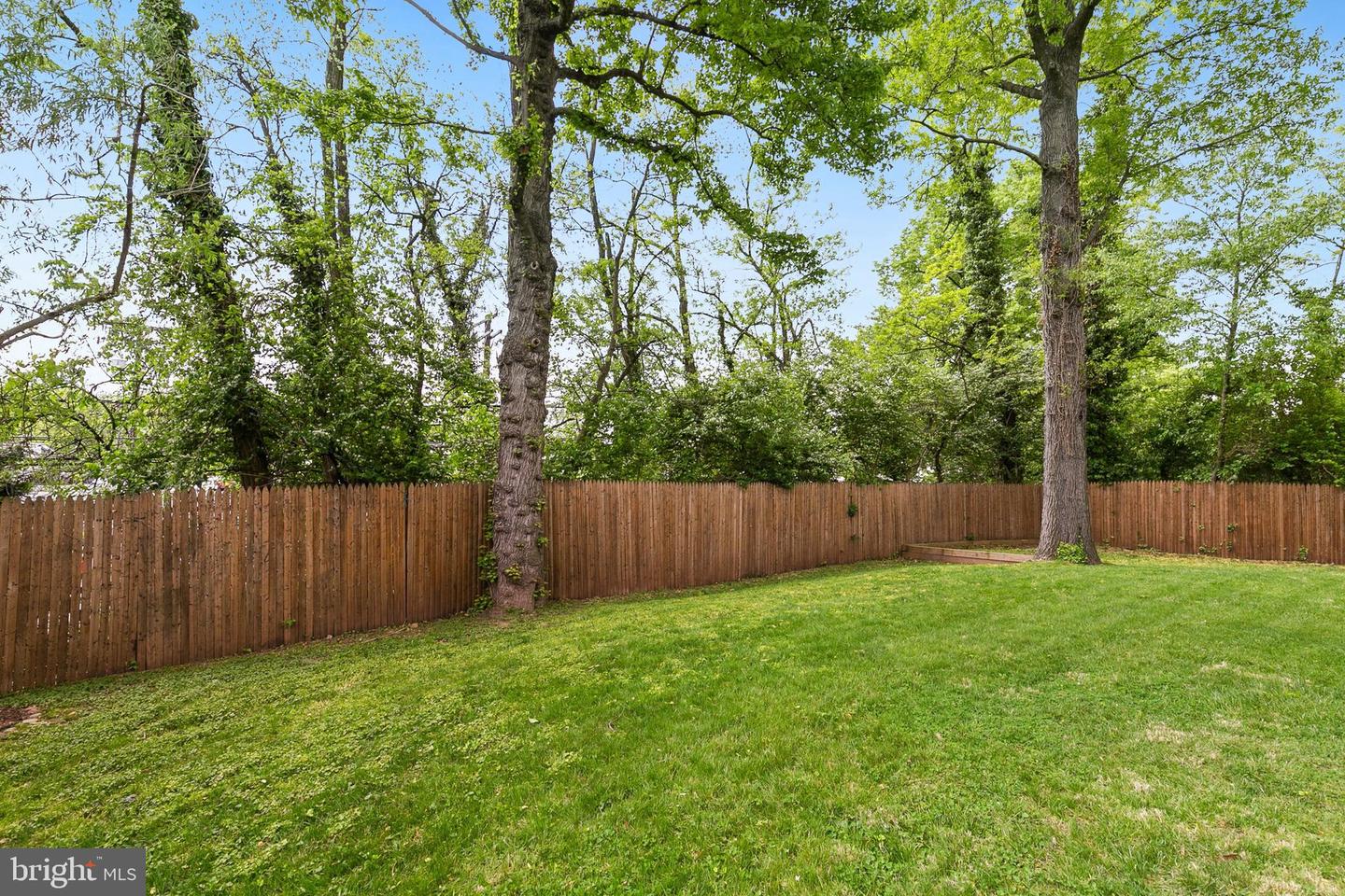 9406 Hale Pl Property Photo 44