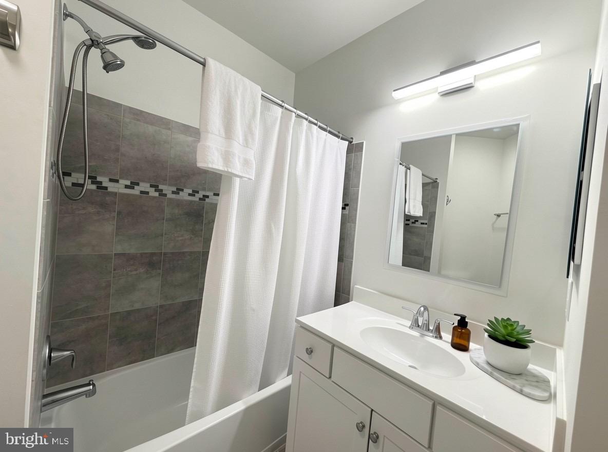 3835 Doc Berlin Dr #42 Property Photo 12