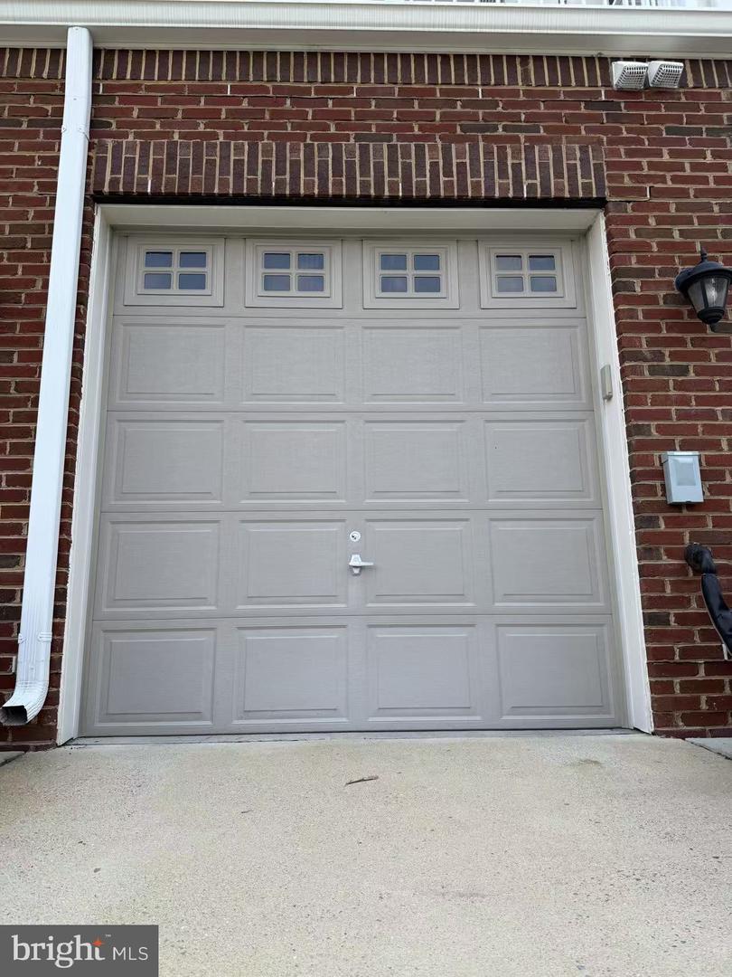 3835 Doc Berlin Dr #42 Property Photo 16