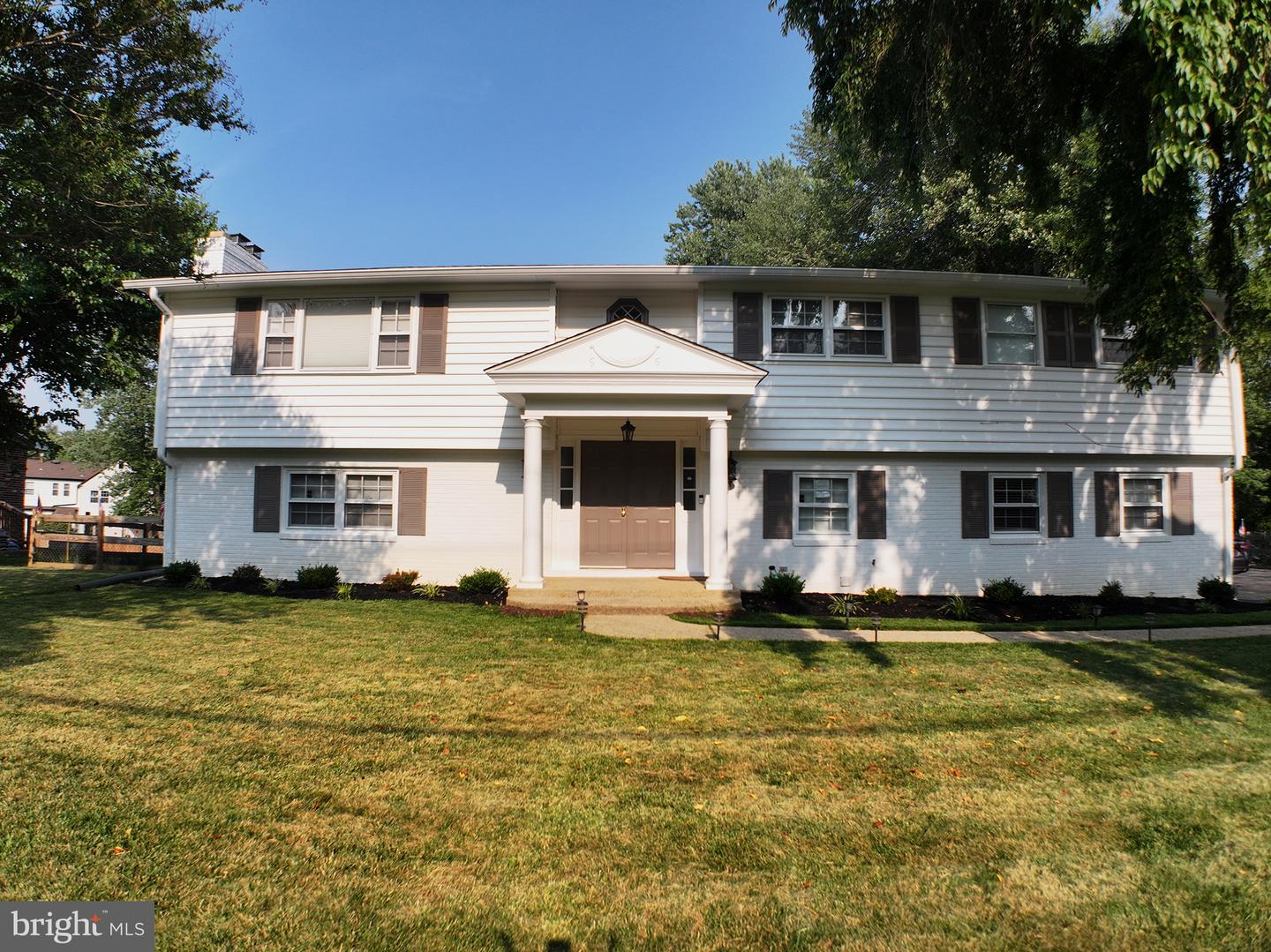14705 Notley Rd Property Photo 4