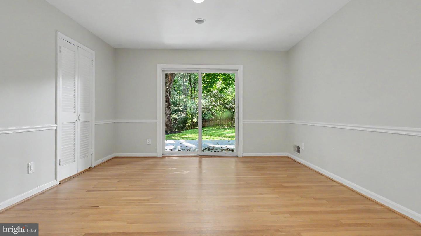 7800 Seven Locks Rd Property Photo 10