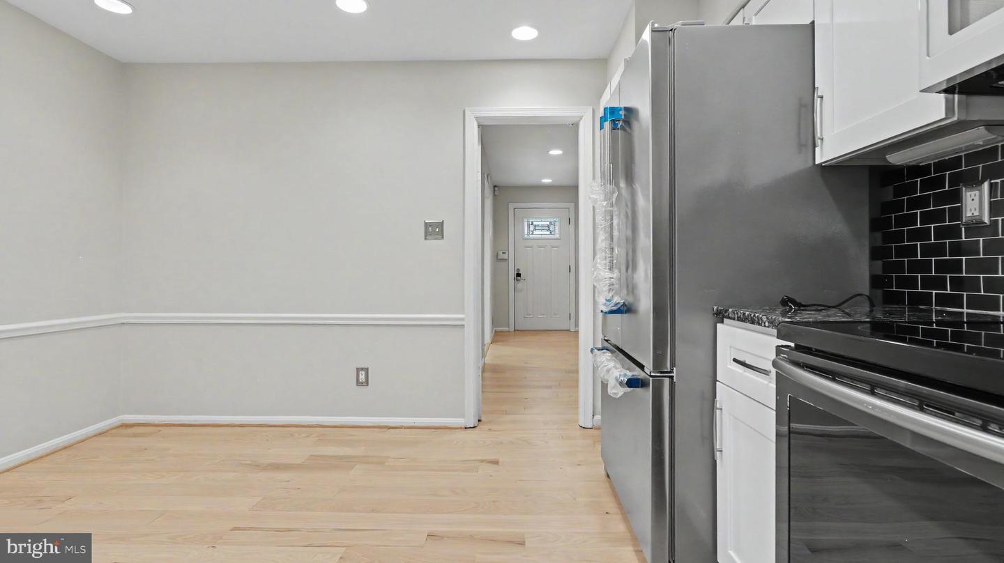 7800 Seven Locks Rd Property Photo 15
