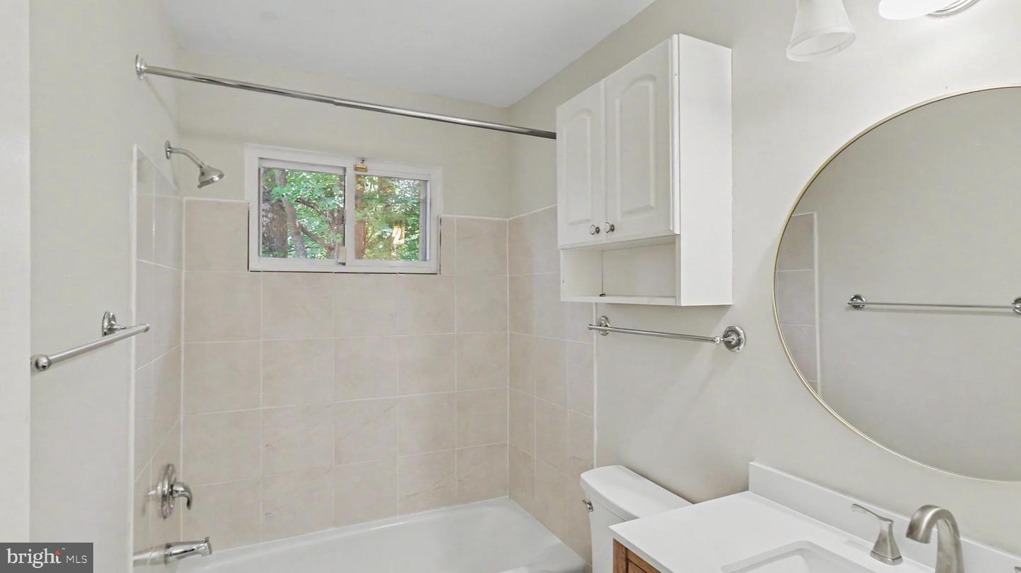 7800 Seven Locks Rd Property Photo 37