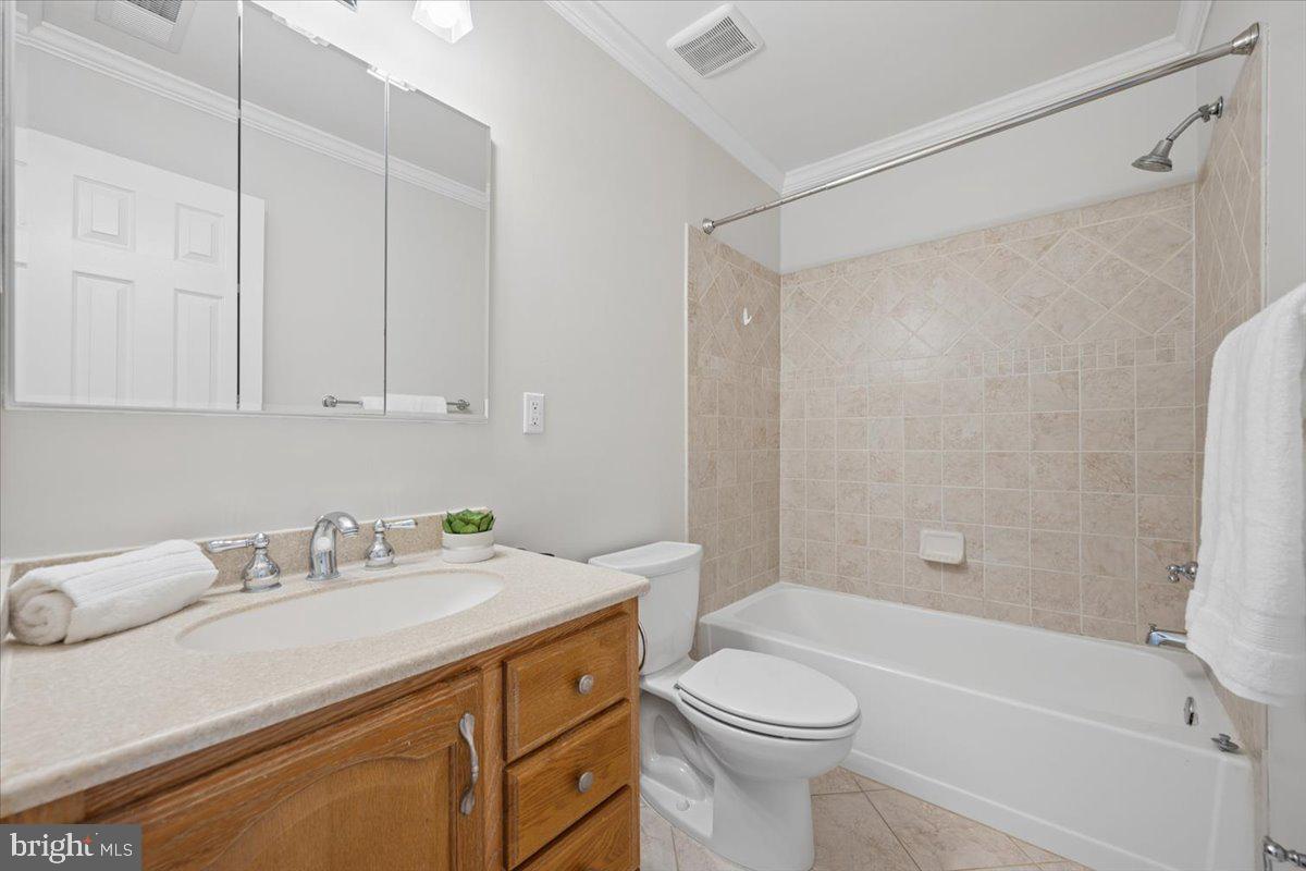 17225 General Custer Way Property Photo 48