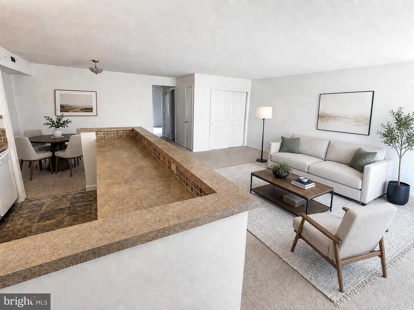 7559 Spring Lake Dr #d2 Property Photo 6