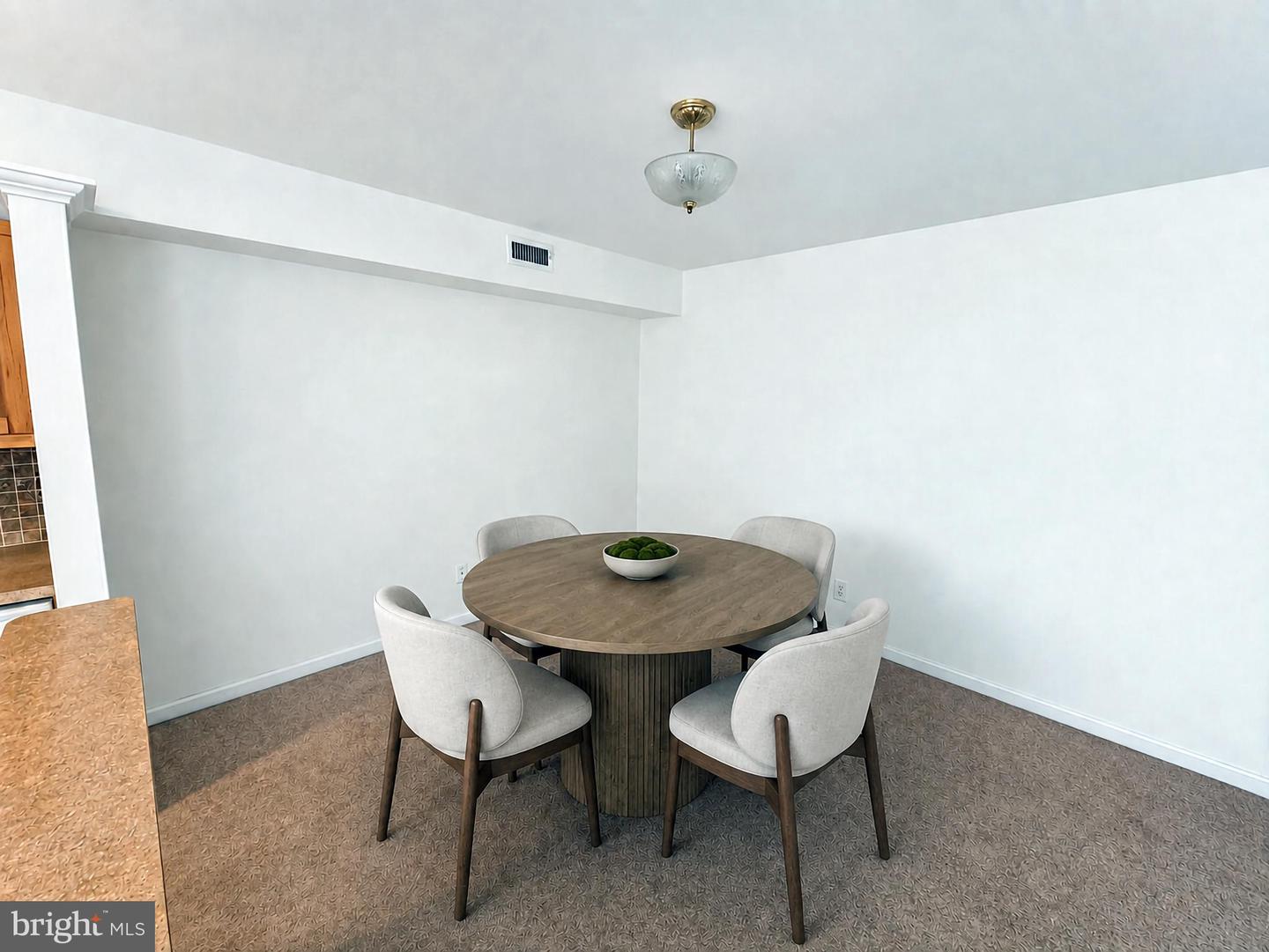 7559 Spring Lake Dr #d2 Property Photo 12