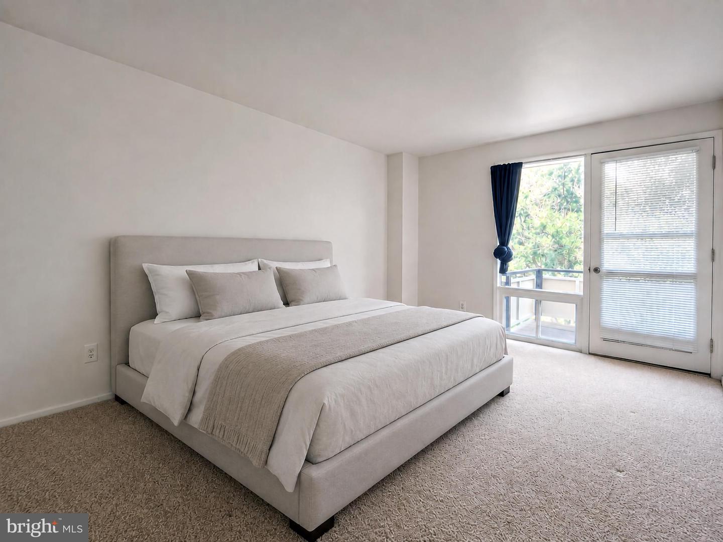 7559 Spring Lake Dr #d2 Property Photo 14