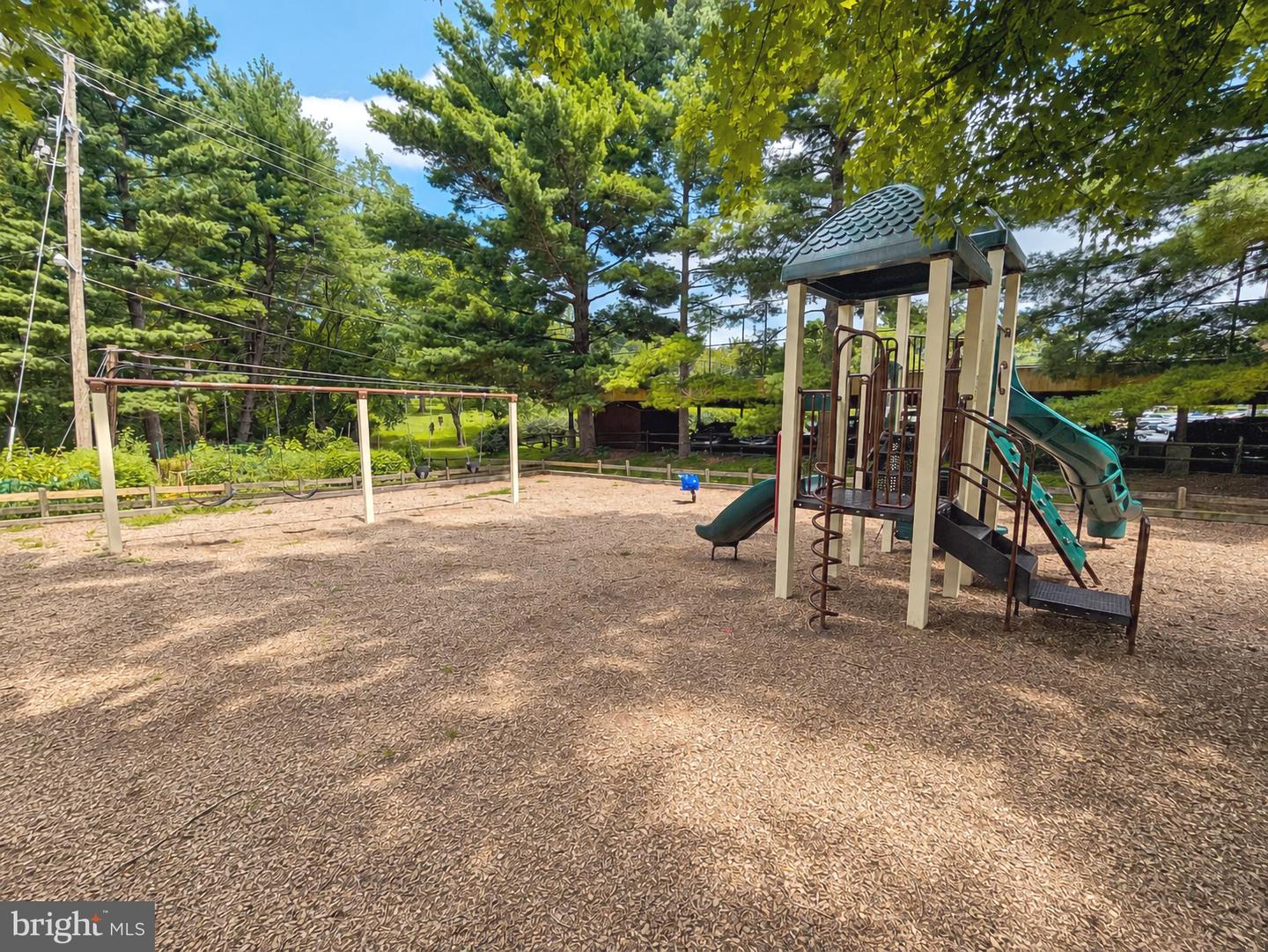 7559 Spring Lake Dr #d2 Property Photo 31