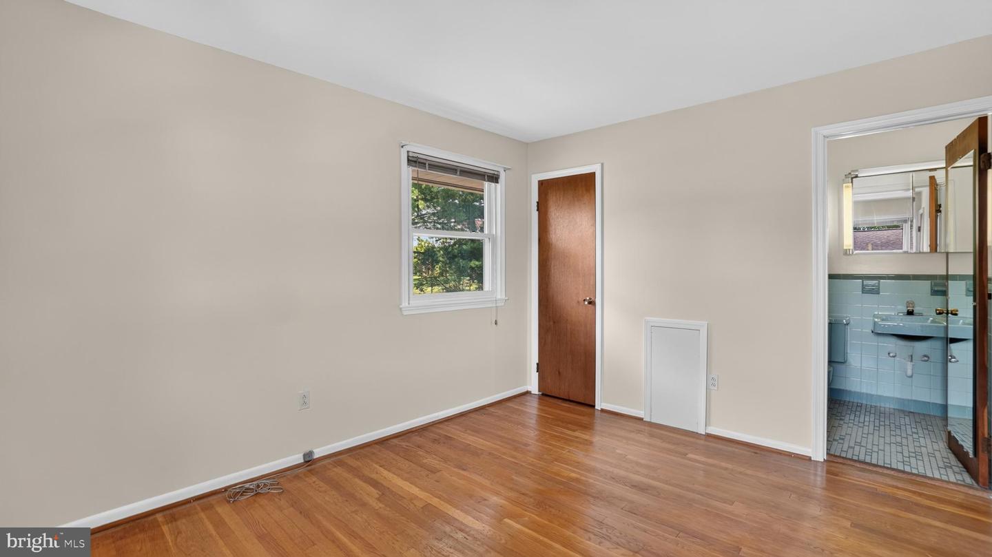 3131 Castleleigh Rd Property Photo 14