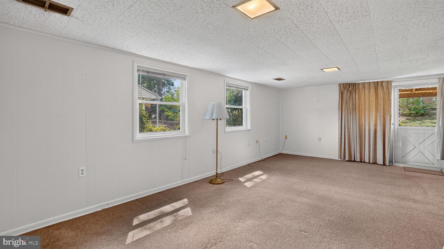 3131 Castleleigh Rd Property Photo 22
